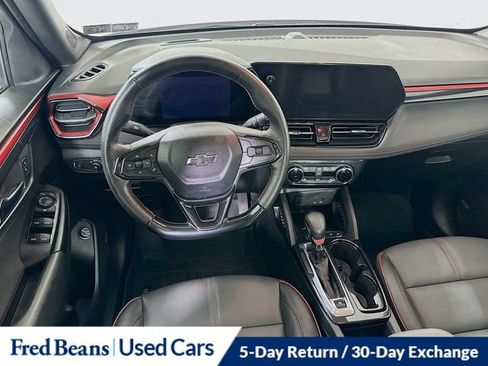 Used 2024 Chevrolet TrailBlazer RS w/ Convenience Package AWD/4WD image 29