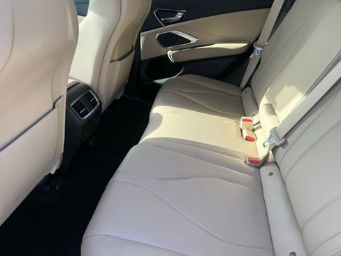 Used 2023 Acura RDX FWD image 13