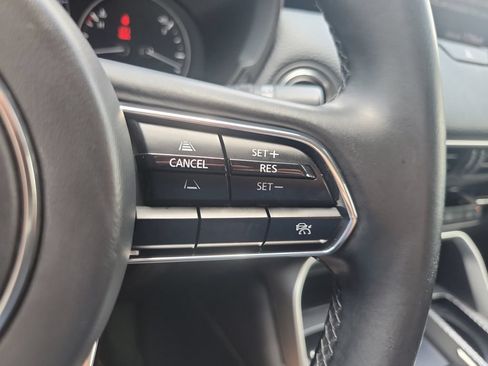 Used 2025 MAZDA CX-70 3.3 Turbo w/ Preferred Package AWD/4WD image 16