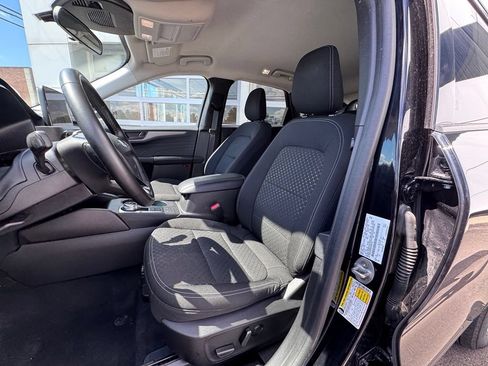 Used 2023 Ford Escape Active AWD/4WD image 12