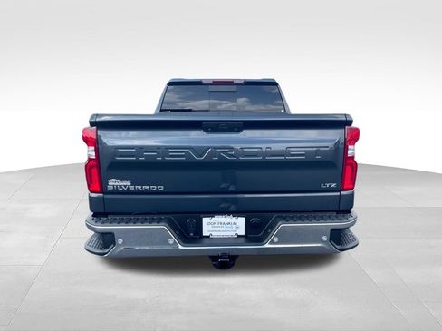 Used 2022 Chevrolet Silverado 1500 LTZ AWD/4WD image 7