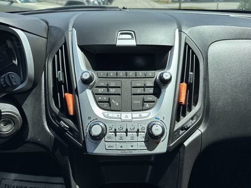 Used 2012 Chevrolet Equinox LS AWD/4WD image 17