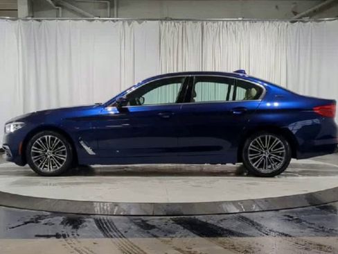 Used 2019 BMW 530e xDrive w/ Luxury Package image 6