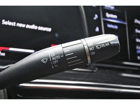 Certified 2024 Cadillac Escalade ESV V w/ Heavy-Duty Trailer Package image 19