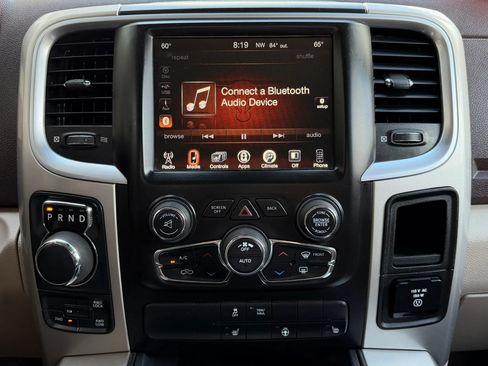 Used 2017 RAM 1500 Classic SLT w/ Luxury Group AWD/4WD image 24