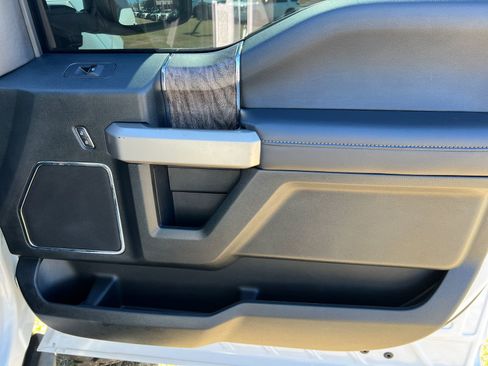 Used 2019 Ford F350 Lariat w/ Lariat Ultimate Package AWD/4WD image 19