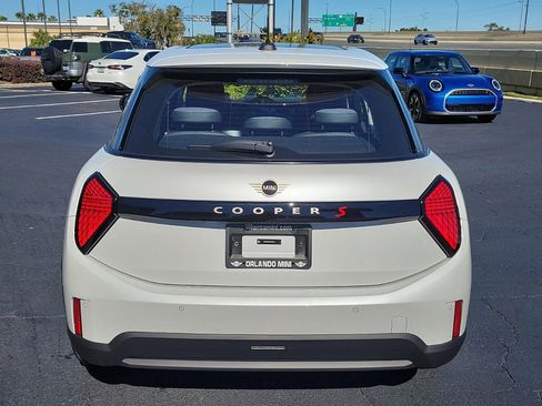 New 2025 MINI Cooper S image 4