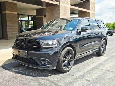 Used 2017 Dodge Durango R/T w/ Blacktop Package RWD image 3