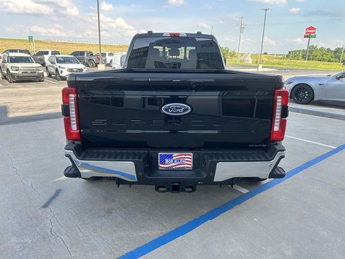New 2026 Ford F350 Lariat w/ FX4 Off-Road Package AWD/4WD image 4