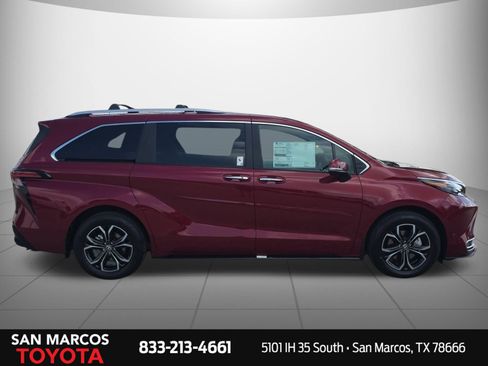New 2026 Toyota Sienna Platinum AWD/4WD image 4