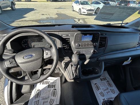 New 2025 Ford Transit 250 148 Medium Roof image 8