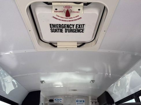 Used 2012 Chevrolet Express 3500 w/ School Bus Package image 19