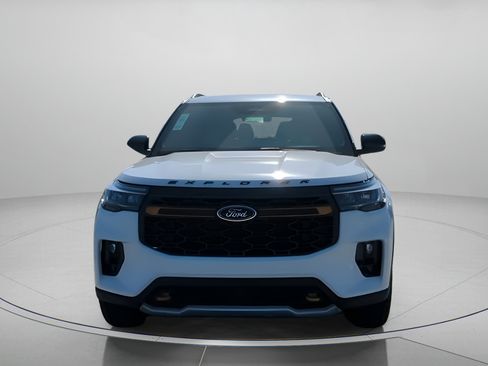 New 2026 Ford Explorer Tremor image 9