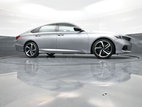 Certified 2022 Honda Accord Sport image 28
