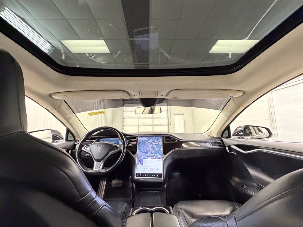 Used 2016 Tesla Model S 70D AWD/4WD image 25