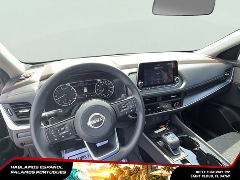 Used 2023 Nissan Rogue SV FWD image 15