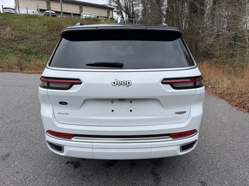 New 2025 Jeep Grand Cherokee L Summit image 8