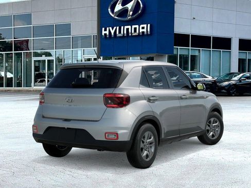 New 2026 Hyundai Venue SE image 4