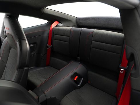 Certified 2025 Porsche 911 Carrera GTS image 20