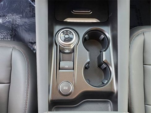 New 2025 Ford Explorer Active w/ Active Comfort Package image 31