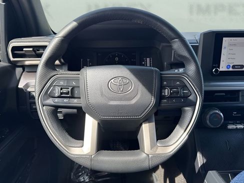 Used 2025 Toyota 4Runner SR5 image 12