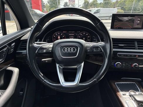 Used 2017 Audi Q7 3.0T Premium Plus w/ Premium Plus Package AWD/4WD image 31