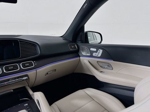 Used 2024 Mercedes-Benz GLE 350 4MATIC image 26