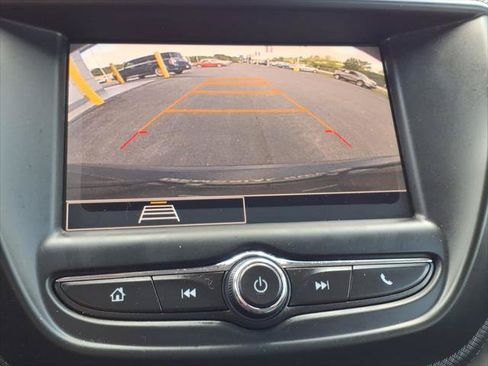 Used 2023 Chevrolet TrailBlazer LS FWD image 21
