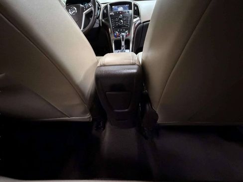Used 2015 Buick Verano Leather w/ Experience Buick Package FWD image 22