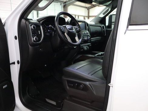 Used 2022 GMC Sierra 2500 Denali AWD/4WD image 40