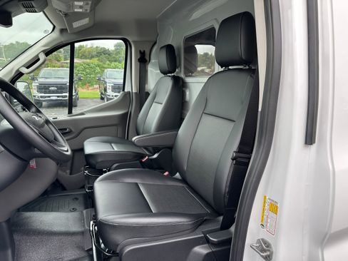 Used 2025 Ford Transit 150 Low Roof w/ Load Area Protection Package RWD image 8