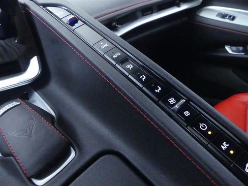 Used 2023 Chevrolet Corvette Stingray Convertible w/ 1LT image 20