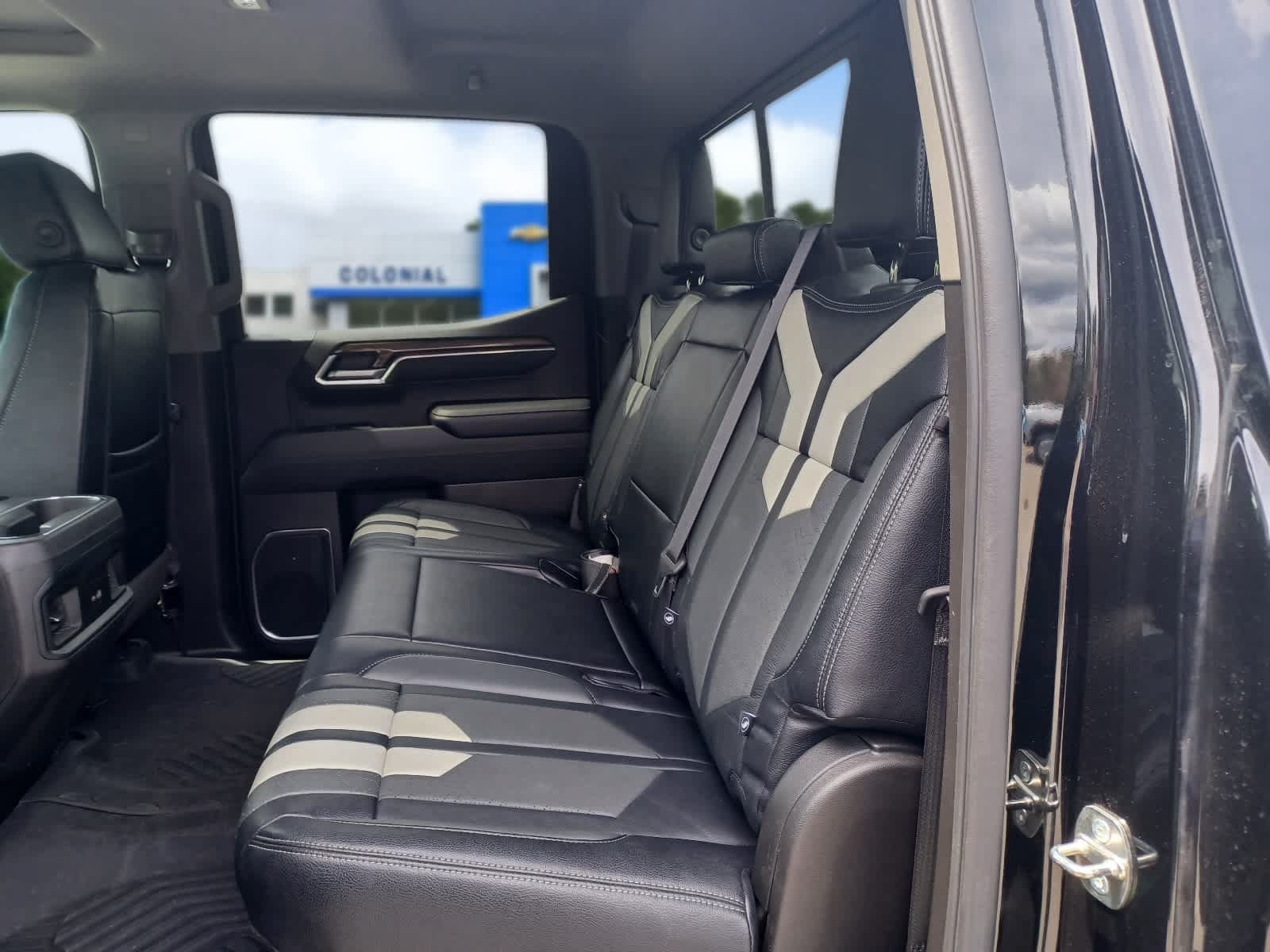 Used 2022 Chevrolet Silverado 1500 RST AWD/4WD image 19