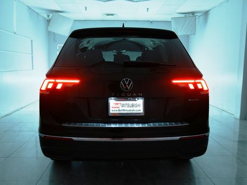 Used 2024 Volkswagen Tiguan Wolfsburg Edition image 41