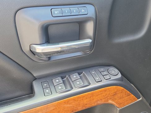 Used 2019 Chevrolet Silverado 3500 High Country w/ Duramax Plus Package image 18