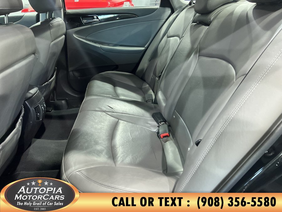 Used 2012 Hyundai Sonata Limited FWD image 17