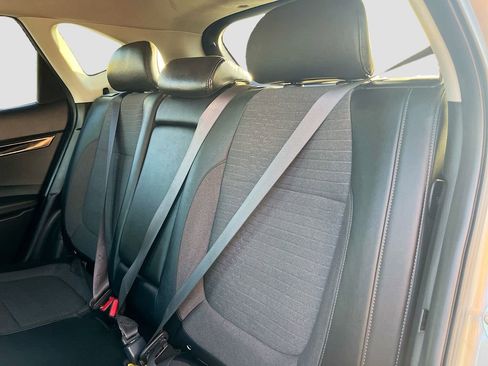 Used 2021 Kia Seltos S image 23