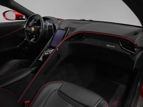 Certified 2022 Ferrari Roma RWD image 31