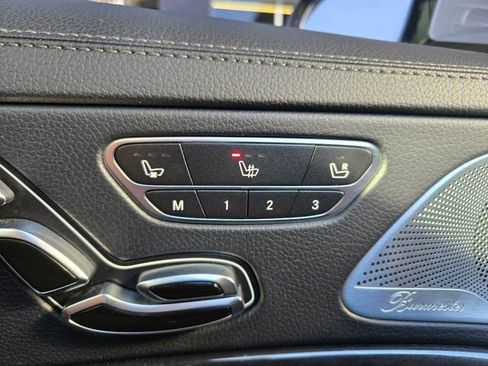 Used 2019 Mercedes-Benz S 560 4MATIC Sedan image 31