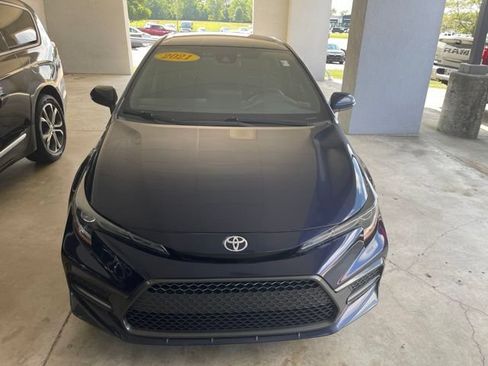 Used 2021 Toyota Corolla SE FWD image 4