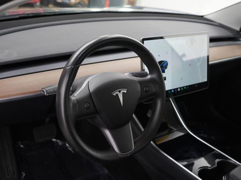 Used 2019 Tesla Model 3 Long Range AWD/4WD image 20