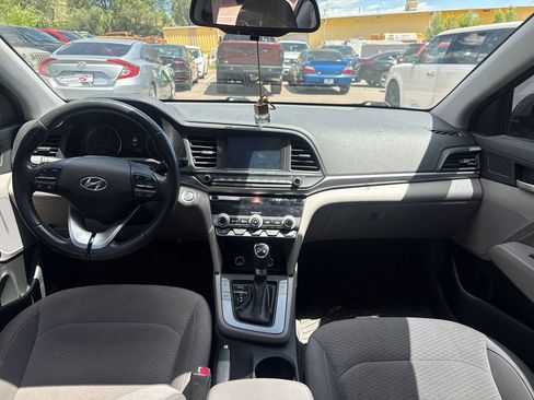 Used 2020 Hyundai Elantra Value Edition FWD image 10