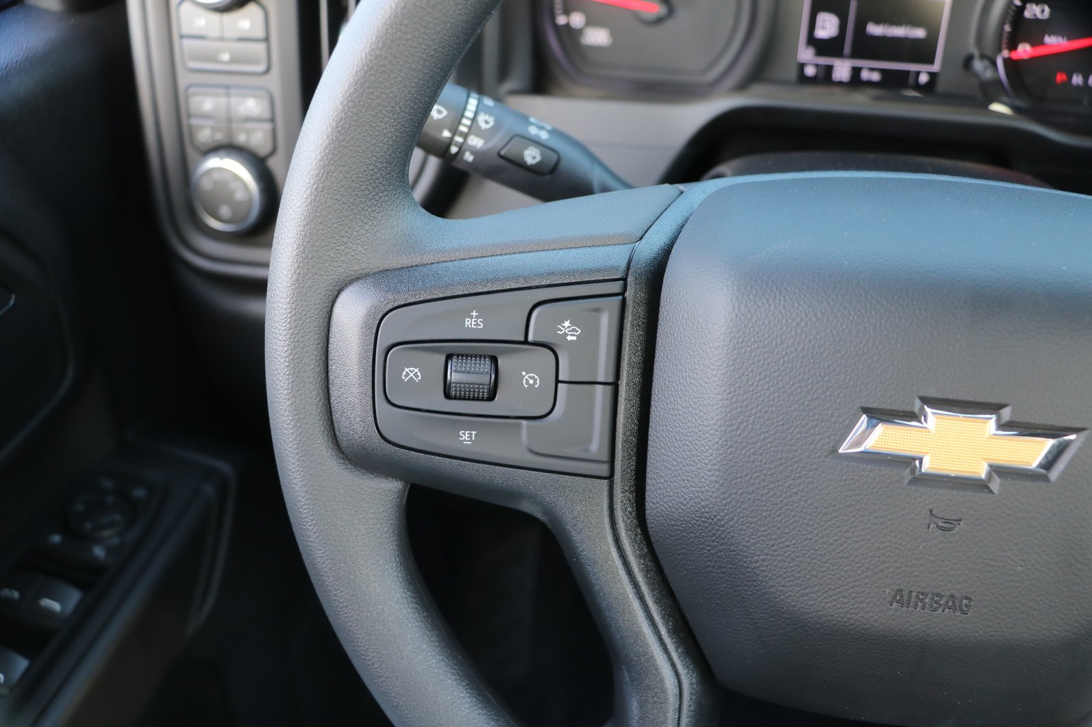 New 2026 Chevrolet Silverado 2500 Custom w/ Custom Value Package AWD/4WD image 18