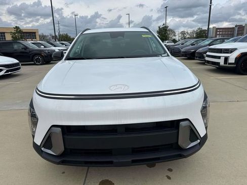 New 2026 Hyundai Kona SEL Sport FWD image 2