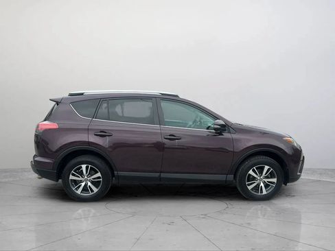 Used 2016 Toyota RAV4 XLE AWD/4WD image 7