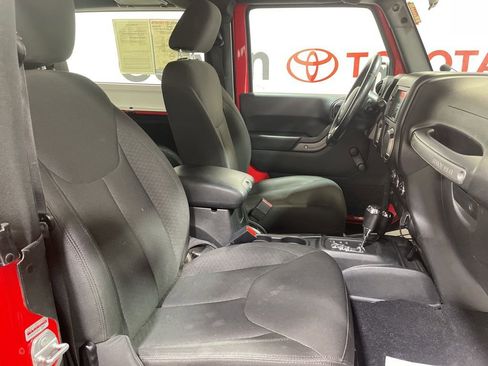 Used 2016 Jeep Wrangler Sport w/ Quick Order Package 24S image 14