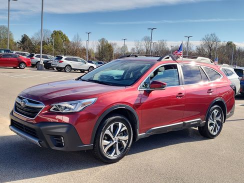 Used 2022 Subaru Outback Limited image 7