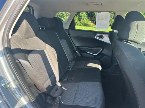 Used 2022 Kia Soul LX w/ Technology Package FWD image 20