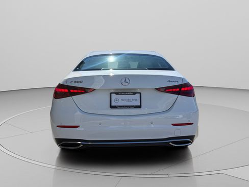 Used 2025 Mercedes-Benz C 300 4MATIC Sedan image 3