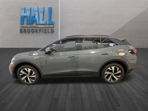 Used 2023 Volkswagen ID.4 Pro image 2